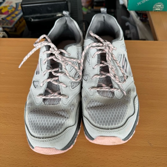 Skechers Trail Shoes - Picture 3 of 10